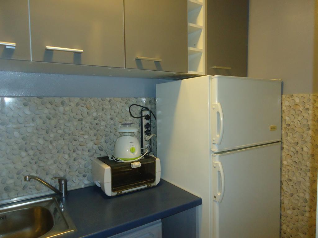 Studios A Golfe Juan Bilik gambar
