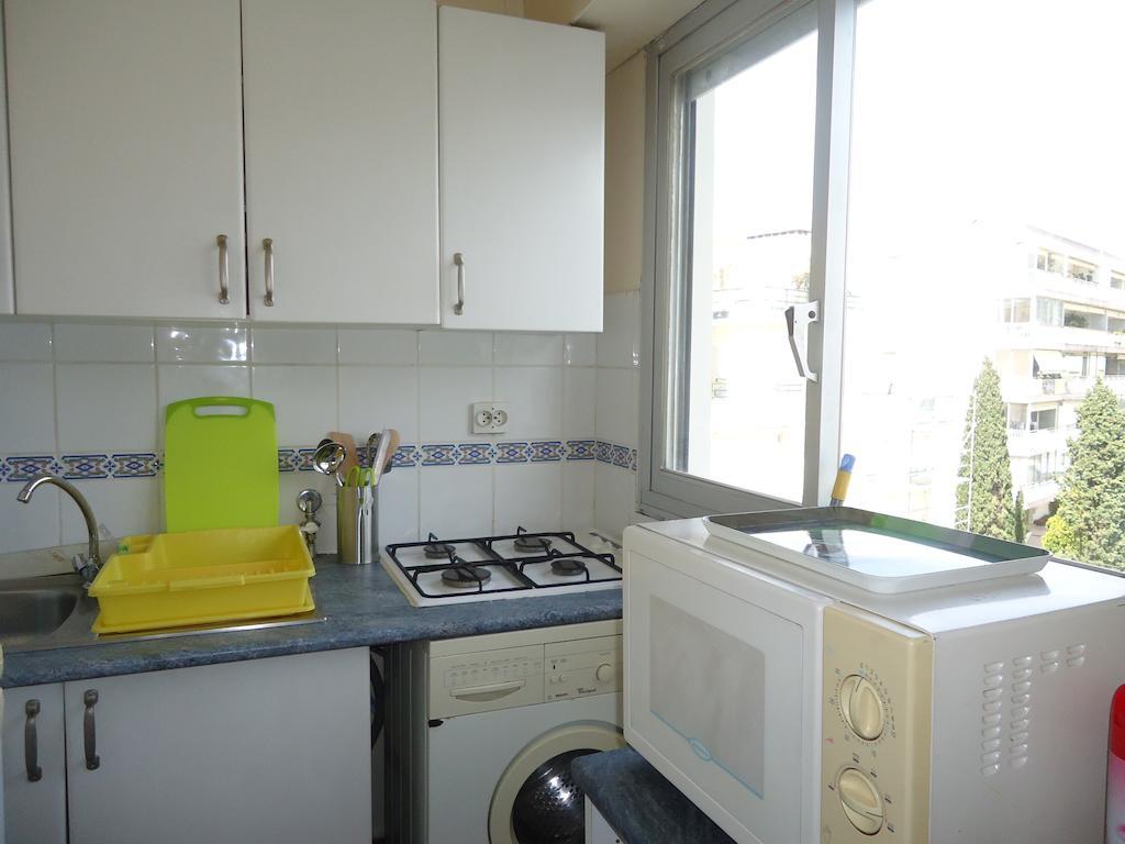 Studios A Golfe Juan Bilik gambar