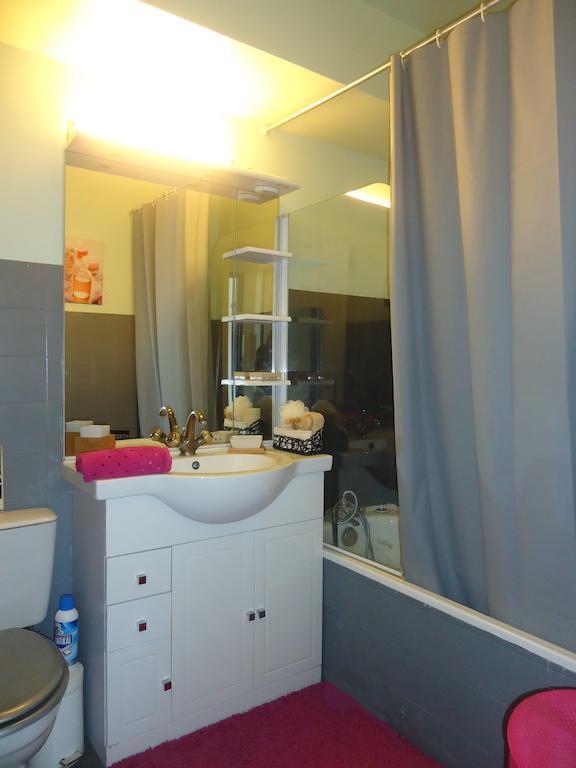 Studios A Golfe Juan Bilik gambar